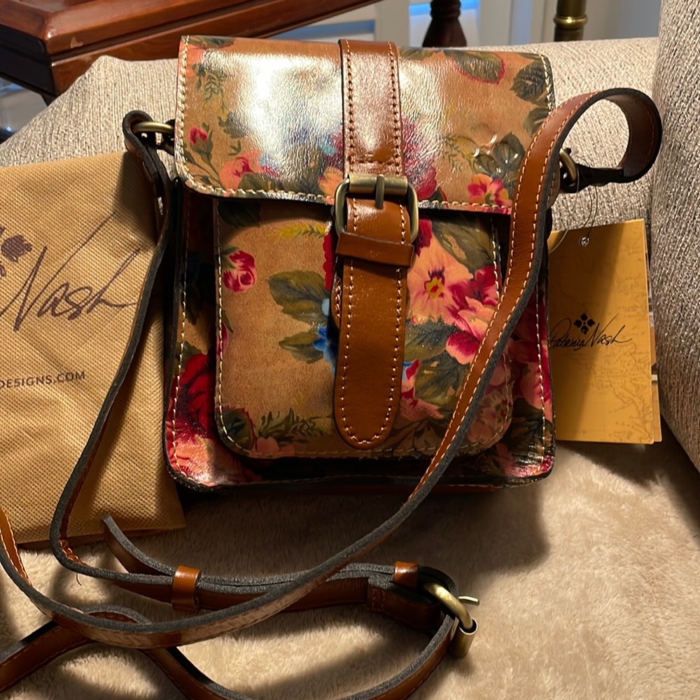 Patricia Nash Vintage Victorian Garden crossbody